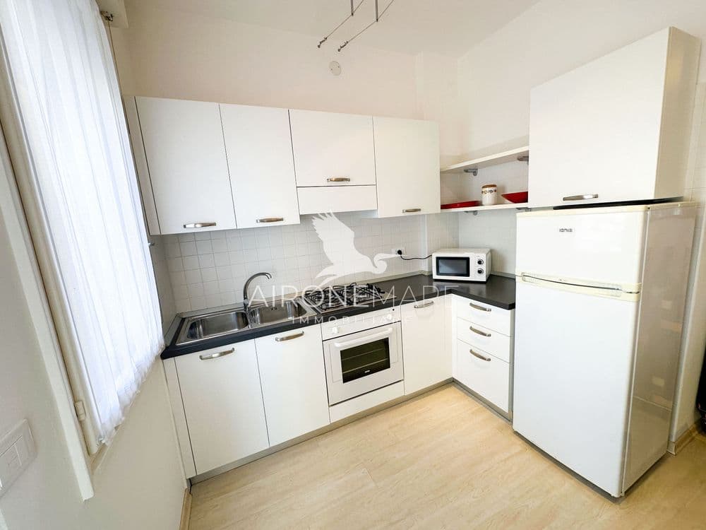 The alternative text...