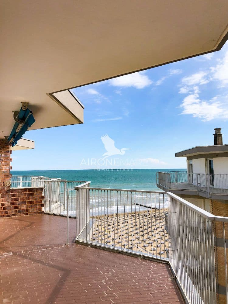 The alternative text...