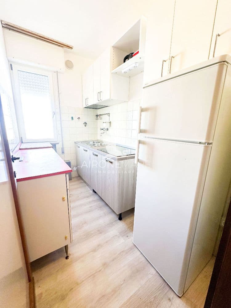 The alternative text...