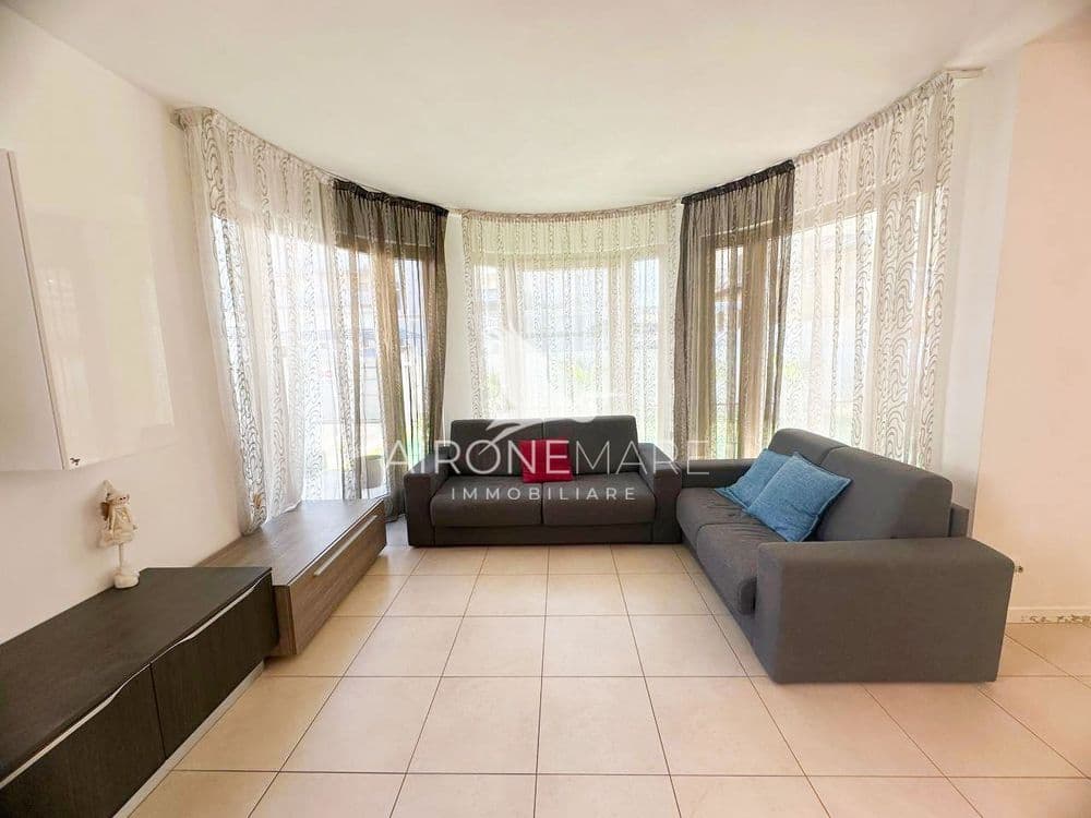 The alternative text...