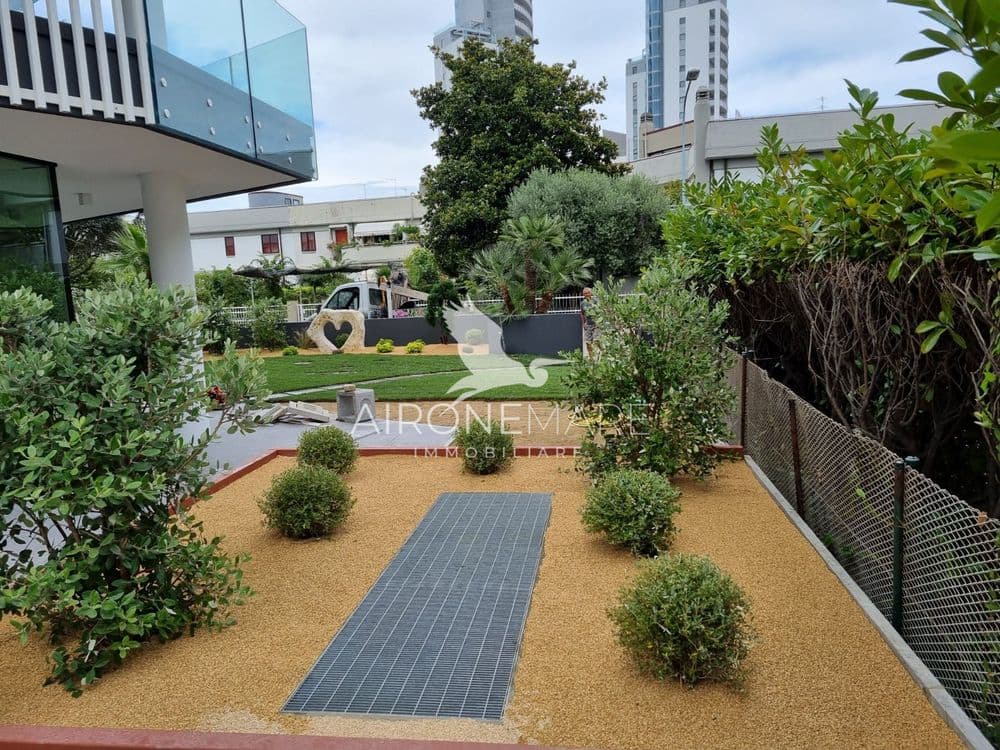 The alternative text...