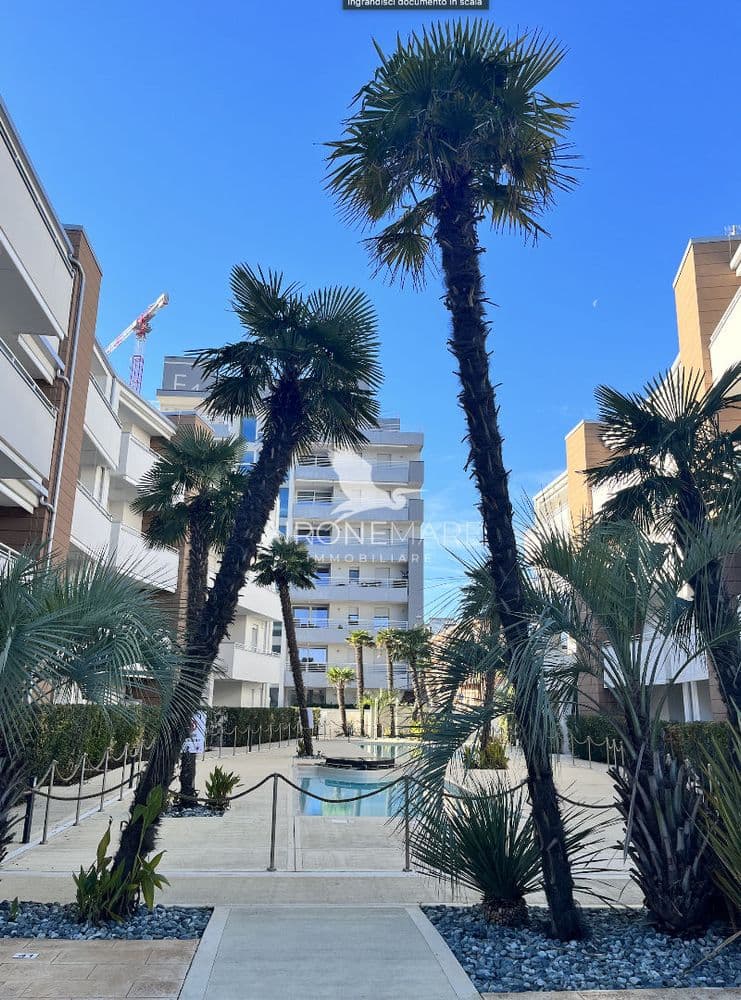 The alternative text...