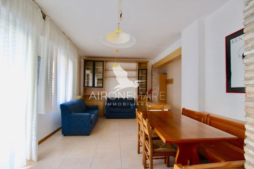 The alternative text...