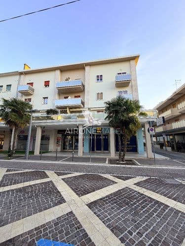 The alternative text...